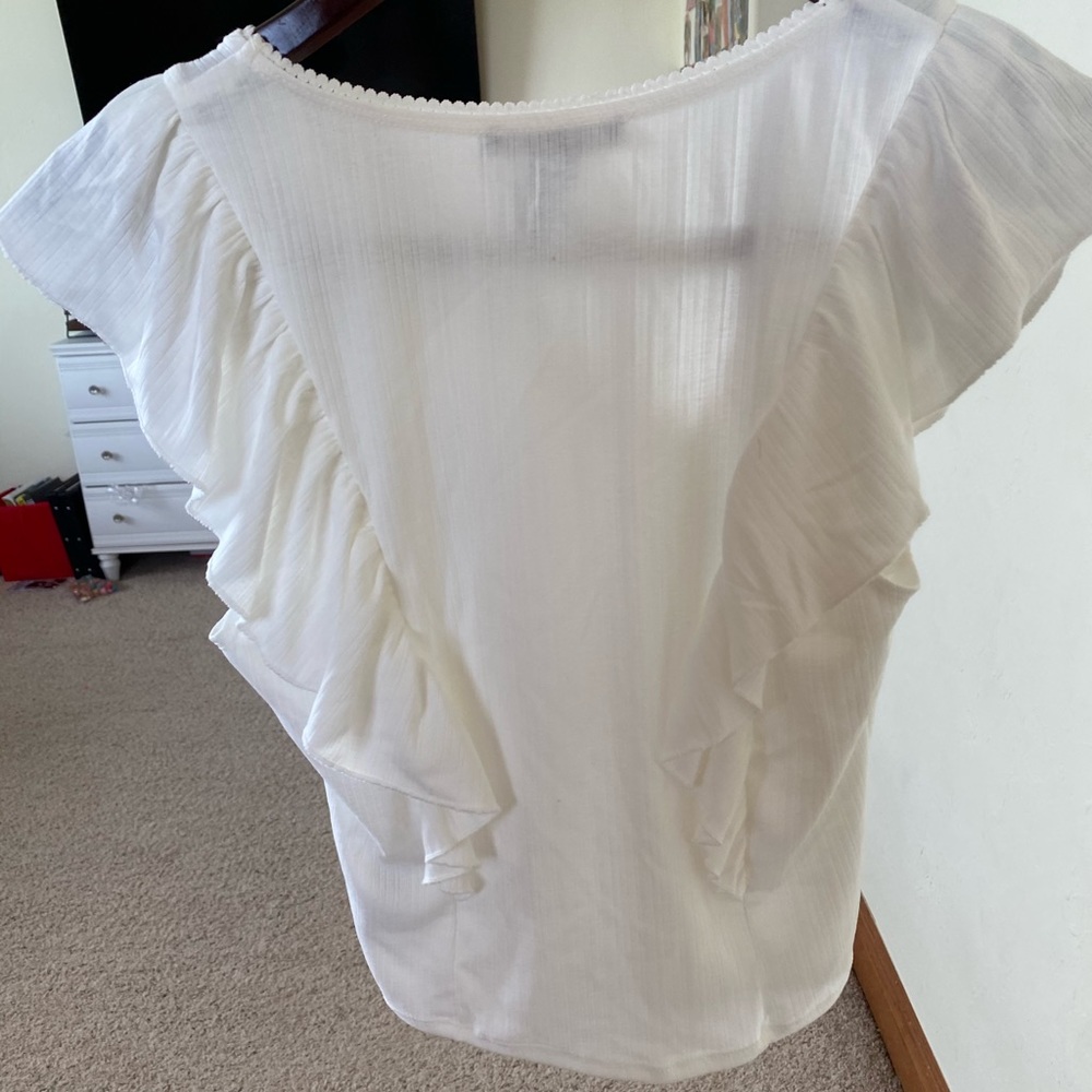 White Blouse - Picture 2 of 3